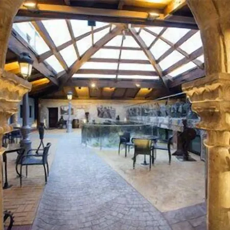 El Lagar De Isilla 4*