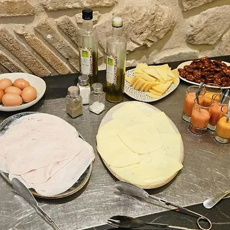 Hotel El Lagar De Isilla