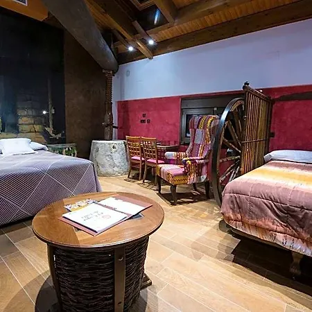 El Lagar De Isilla فندق 4*