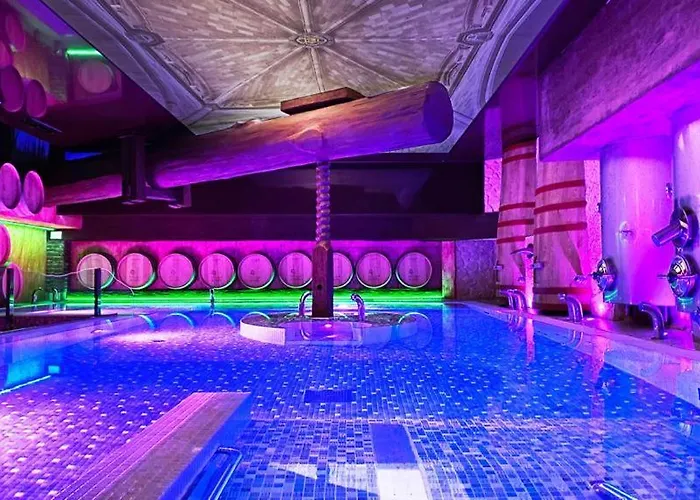 Hotel El Lagar De Isilla 4*