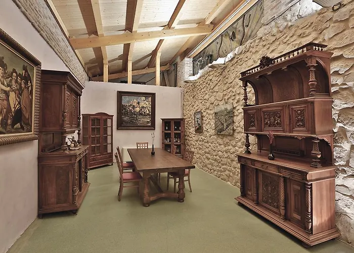 호텔 El Lagar De Isilla La Vid y Barrios